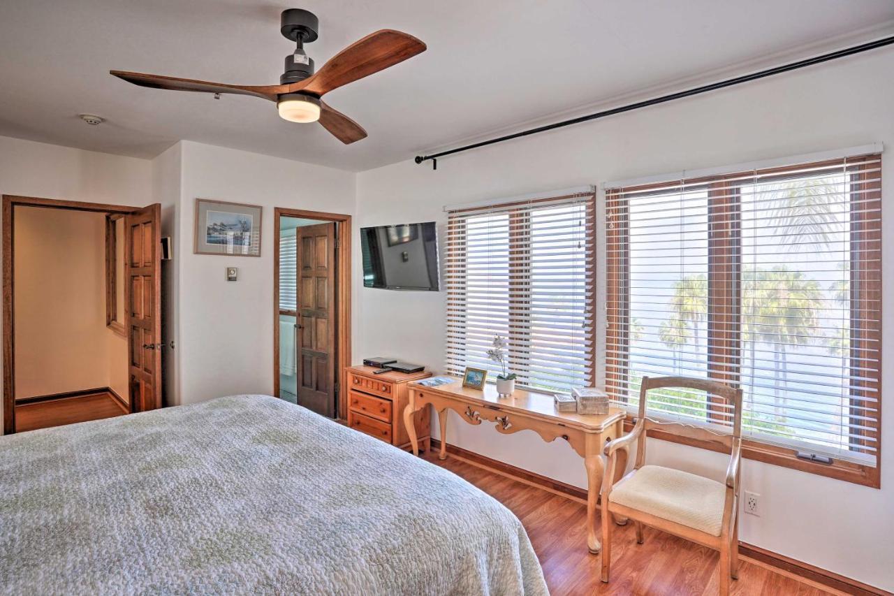 Quiet Avalon Getaway Villa With Ocean View And Balcony Eksteriør billede